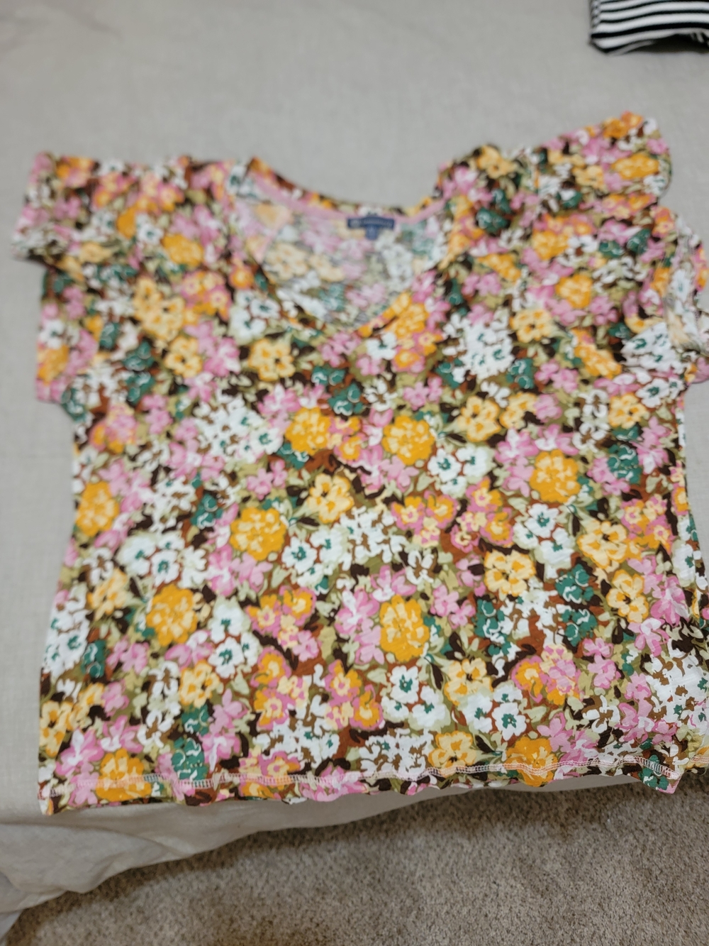 Democracy Floral Short Sleeve Blouse in Yellow, Pink, Green, White